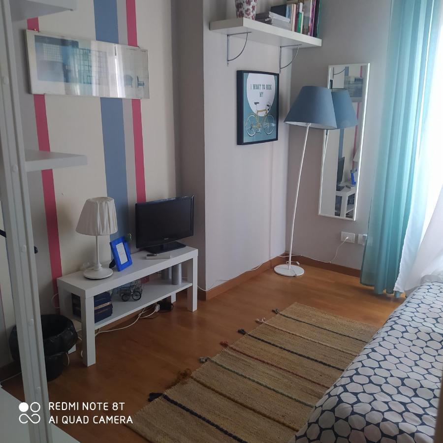 פירנצה Room In Private Apartment מראה חיצוני תמונה
